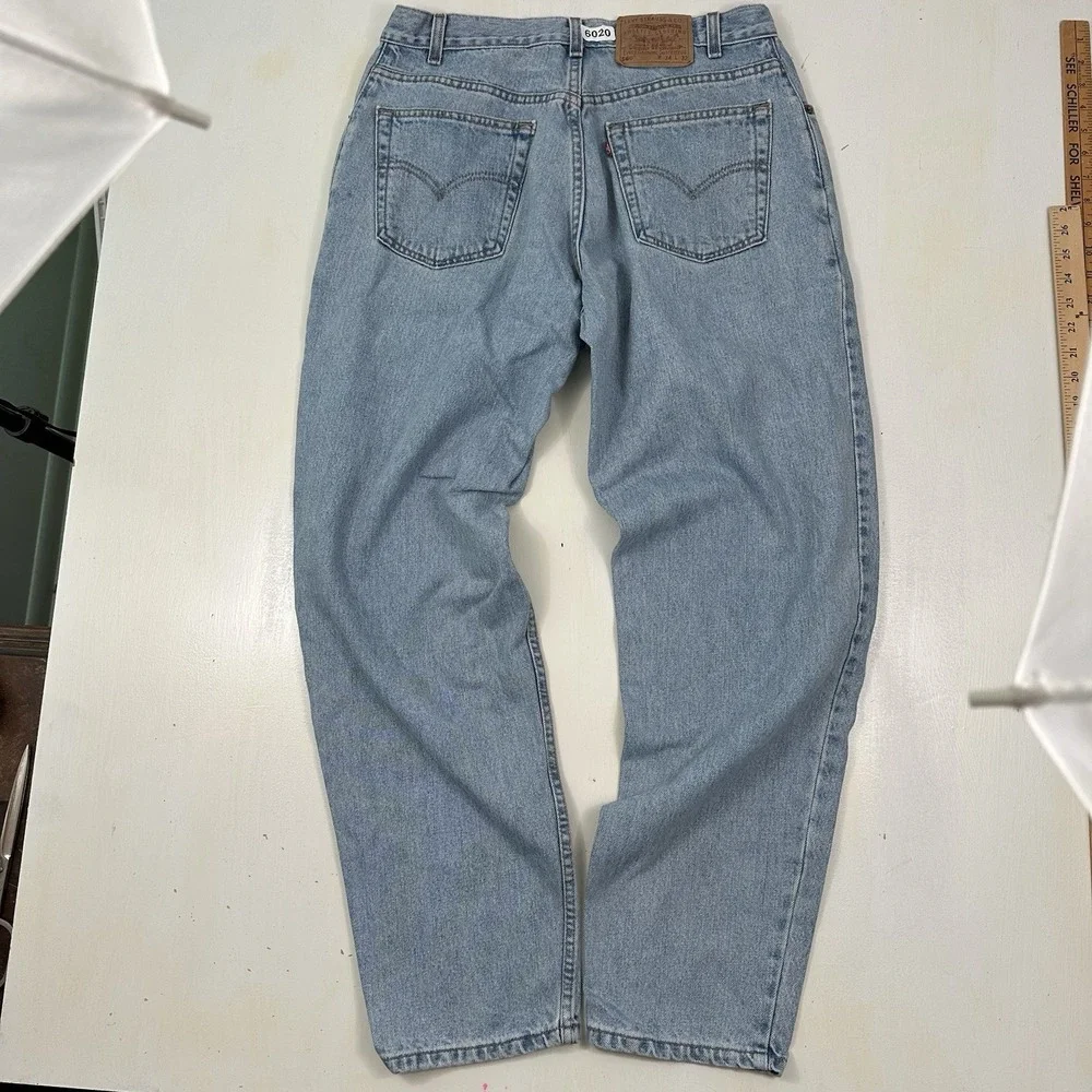 VTG Y2K Levi's 560 Loose Jeans Men Actual 33x32 Blue Light Wash Tapered Made USA